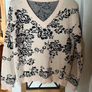 Floral V-Neck Sweater - Black and Cream